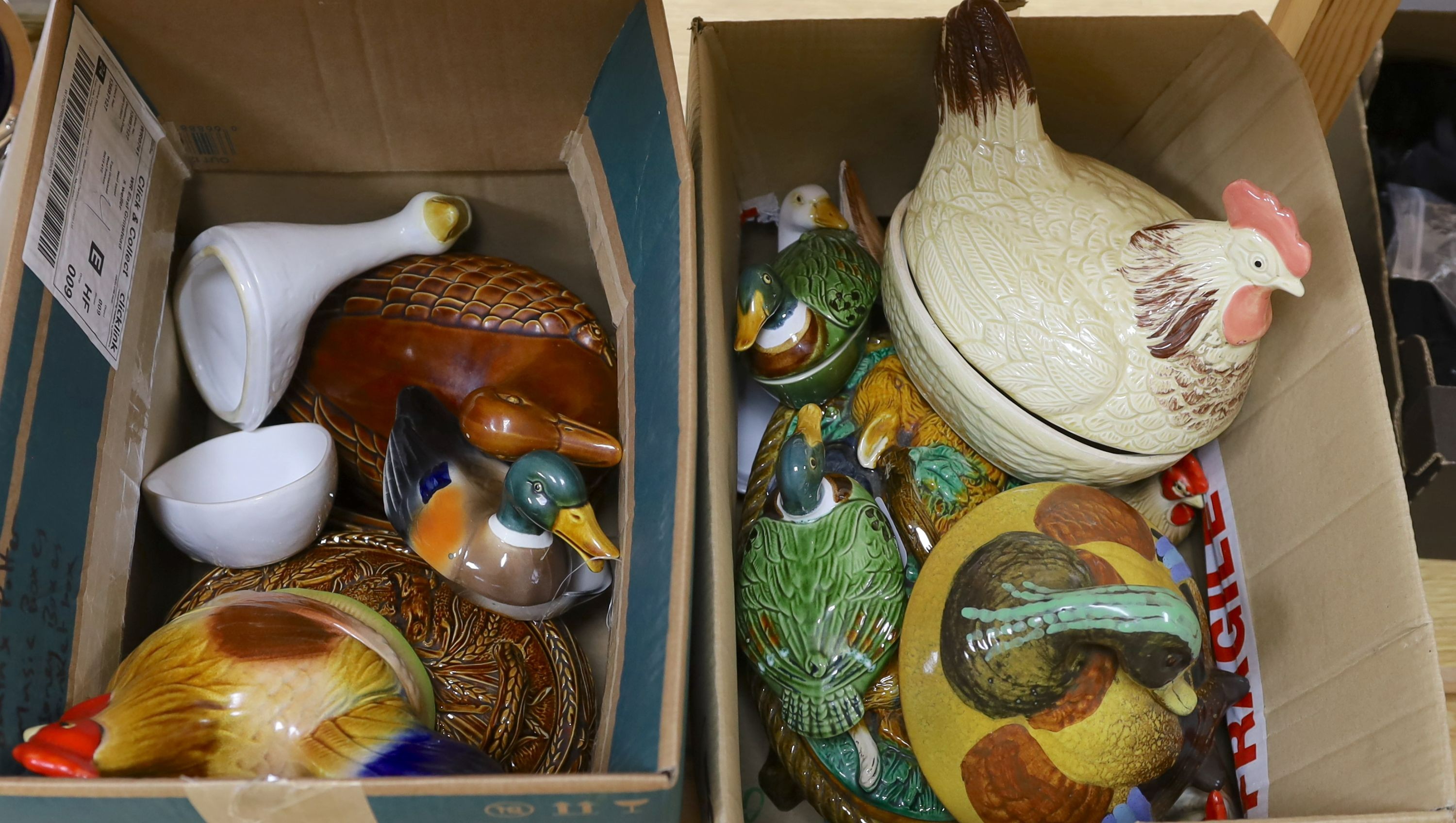 A quantity of ceramic chicken and duck egg baskets (2 boxes)